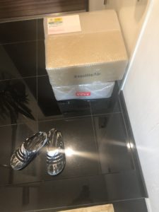 高級クラブにステライザが導入されました。今までの空気清浄機では出来なかった空気清浄機を超えたステライザ。空気清浄機の比になりません。空気清浄機を越えた強力な空間除菌のステライザ。安全性を求め効果抜群でウイルス対策、新型コロナウイルス対策、インフルエンザ対策に人気です。ステライザは匂い、有害粒子、ウイルス、細菌を一掃します。補助金も対応しプラズマクラスターやナノイーよりも効果があります（当社実験）株式会社ライブ